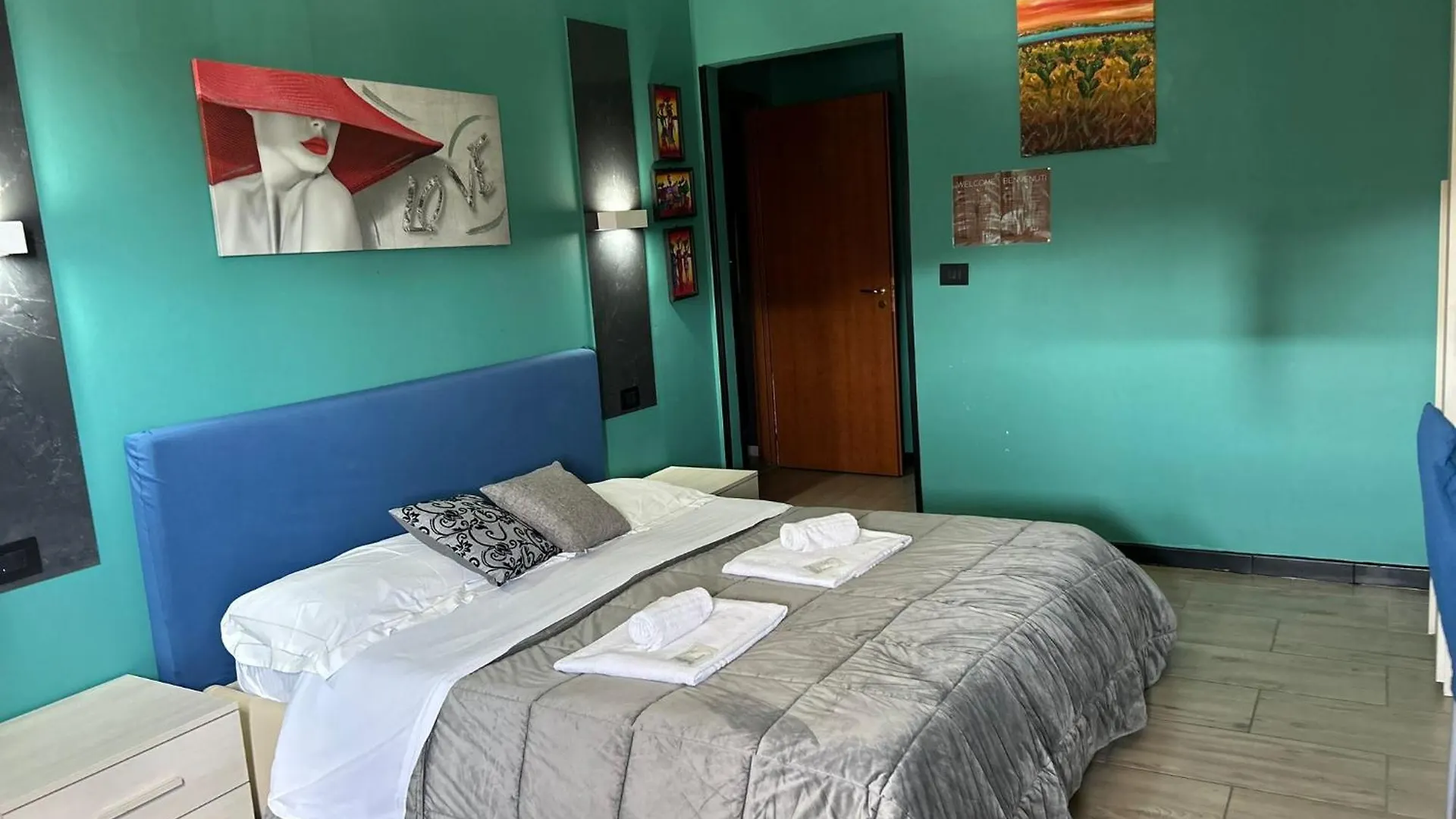 Bed & Breakfast Vivendo Rooms Katánie